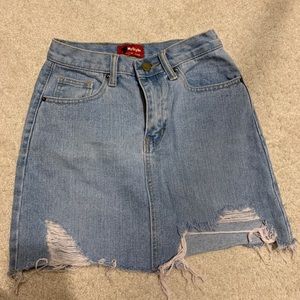 Distressed denim skirt
